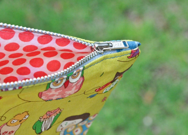 Zipper pouch with tabs tutorial (29 of 1) - telafante